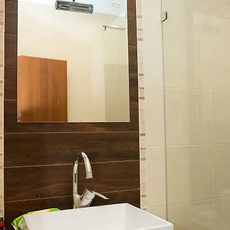 Apartament Explorer Of The Seas - Splendid 3bd, Pool, Terrace Warna